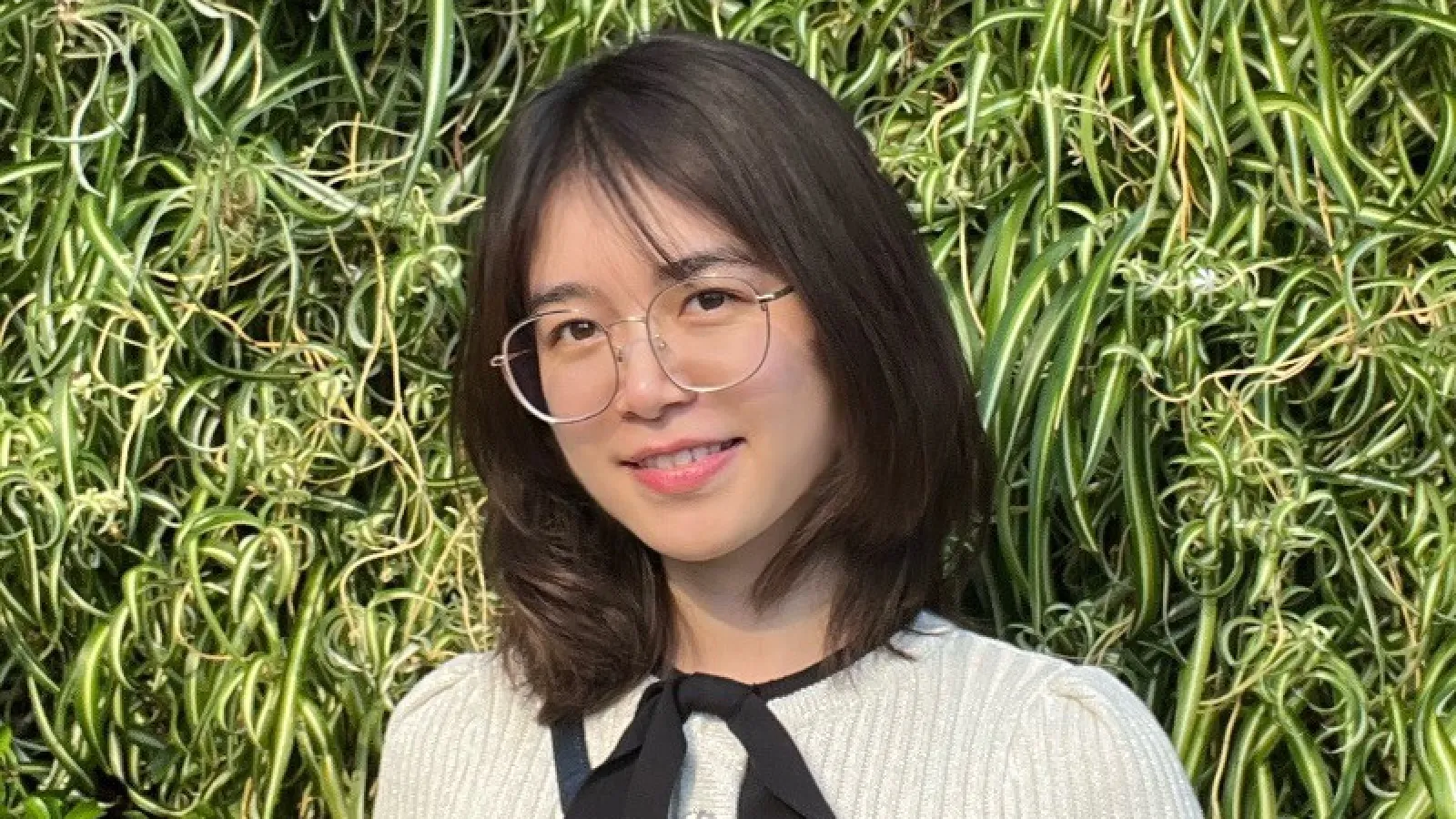 Zhenzhen Huang
