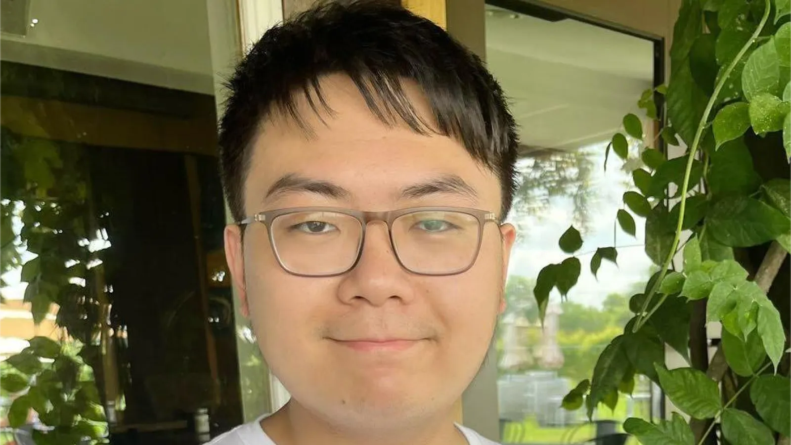 Zongrui Yang