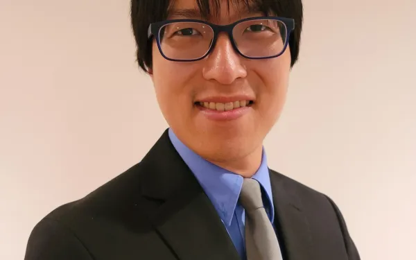 Douglas Hung Headshot