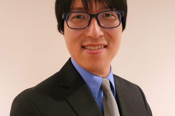 Douglas Hung Headshot