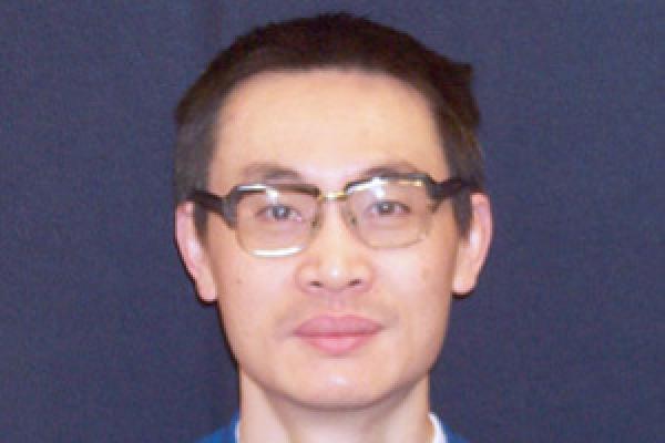 Wenzhi Luo