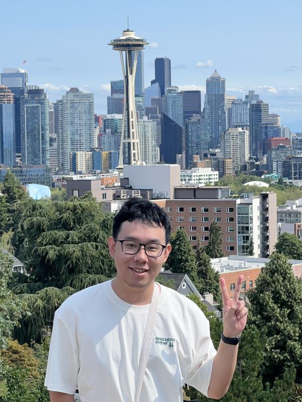 Portrait of Yibo Wang